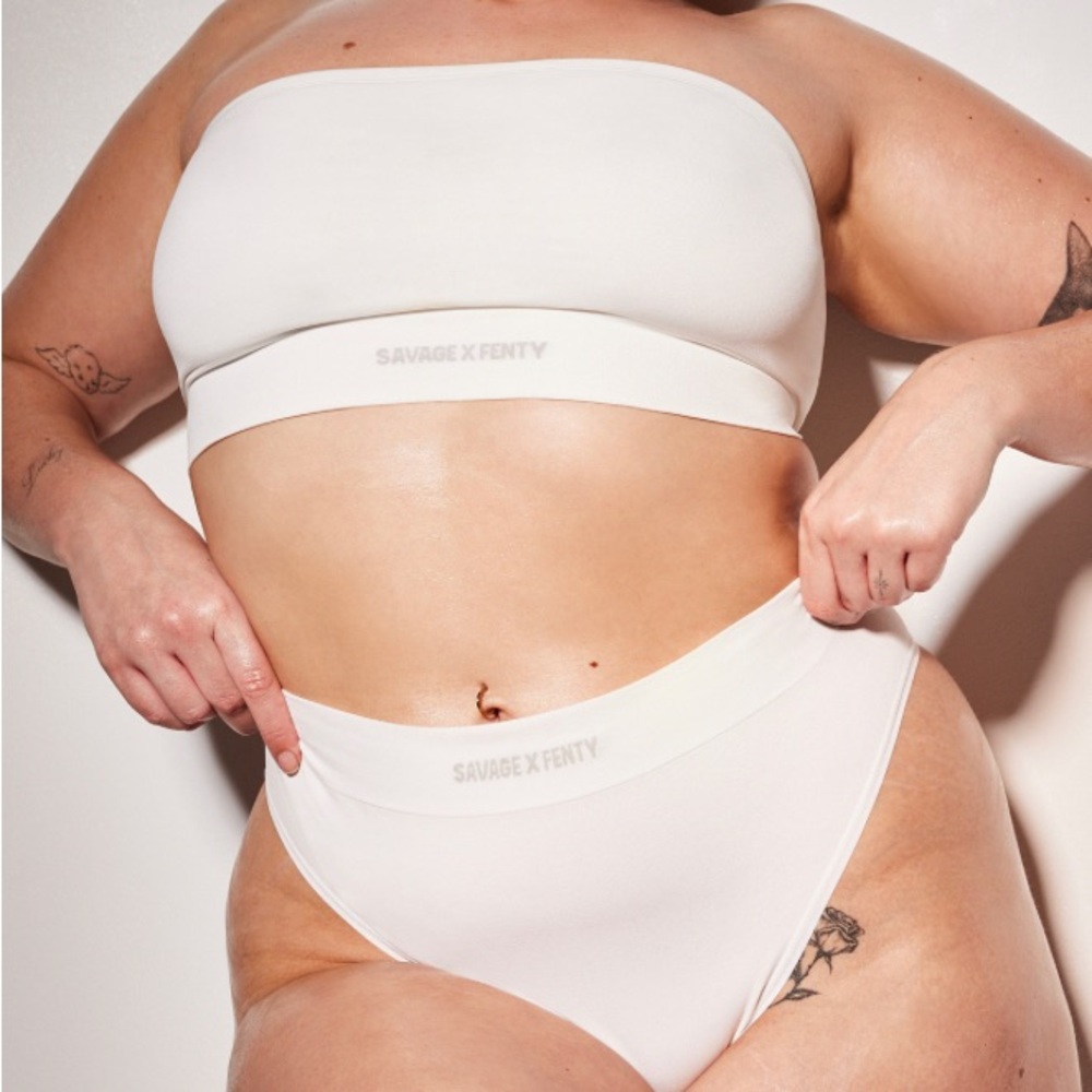 Savage X Fenty Seamless High-waist Thong Panty Size S